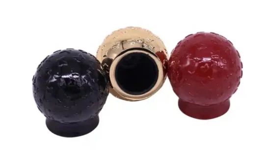 Conception de chapeau de boule peinte couleur Zamac de parfum de chapeau d'alliage de zinc pour la bouteille de parfum de Fea 15